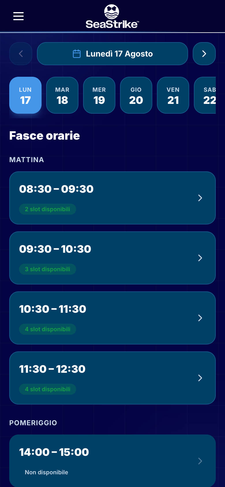 Schermata dell'app: giorno della tappa e fasce orarie con i posti disponibili